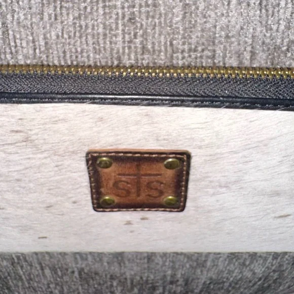 STS Ranchwear Cowhide Leather Wallet - Picture 7 of 11